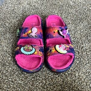 CROCS Women's Pink and Purple Sandals